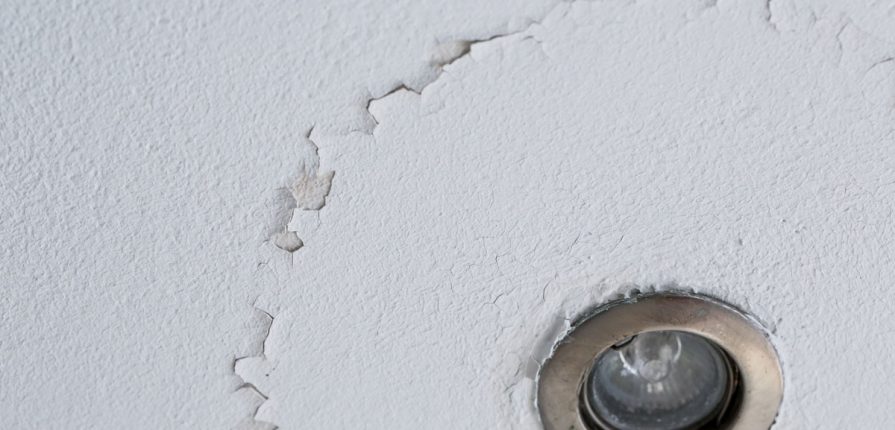 What To Do If Water Leaks From Your Ceiling Light Fixture - Why Is My Ceiling Light Leaking Water